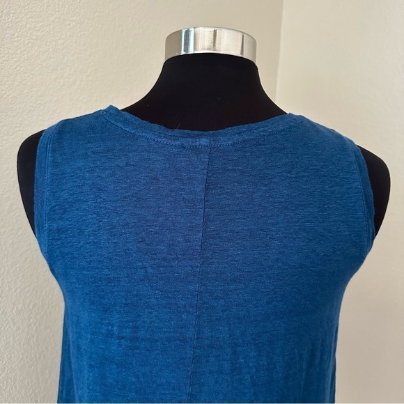 TAHARI Linen Lake Blue Sleeveless Asymmetrical Tank Top - Picture 6 of 11